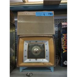 Vintage Radio & Crosley Clock Radio