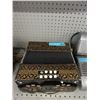 Image 1 : Small Vintage Accordion