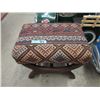 Image 1 : Upholstered Ottoman
