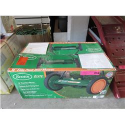 16" Scott's Elite  Push Reel Mower