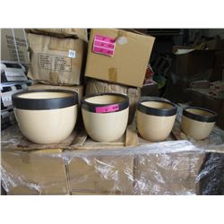 New 4 Piece Ceramic Plant Pot Set
