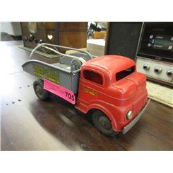 1950s Structo Towing Service Truck