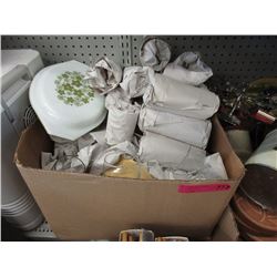 Box of Glasses & Kitchenware