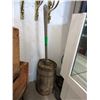 Image 1 : Vintage Rustic Butter Churn ca1910
