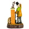 Image 2 : Haunted Mansion Gravekeeper Light-up Bobble Head