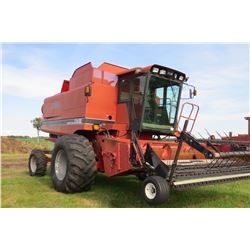 CASE IH 1680 COMBINE