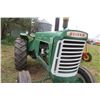 Image 4 : OLIVER 770 GAS TRACTOR