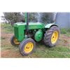 Image 2 : JOHN DEERE D TRACTOR