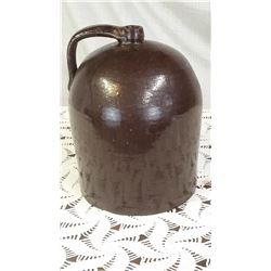 3 gal bee hive crock jug, near mint