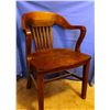 Image 1 : Oak chair, from Bank in Reserve, MT