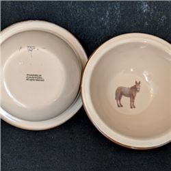 Marble Canyon burro/donkey enamelware with horseshoes 6 ½"