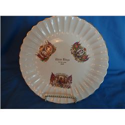 Three Kings plate & Alfred Meakin sugar/creamer set