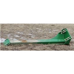 Header transport hitch for combine, John Deere