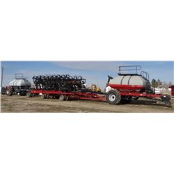 2012 CASE IH ATX700 air drill, 70’x10” spacing, w/Case IH 3430 TBT cart & Flexi-Coil 3450 TBH cart