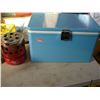 Image 2 : BLUE METAL COLEMAN COOLER AND COLEMAN HEATER
