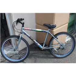 OZARK TRAIL REVOLUTION MOUNTAIN BIKE