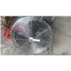 Image 1 : HAMPTON BAY COMMERCIAL FAN