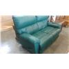 Image 2 : GREEN DOUBLE RECLINING LOVESEAT