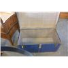 Image 2 : LARGE BLUE METAL TRUNK