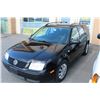 Image 3 : 2003 VOLKSWAGEN JETTA 4 DOOR, BLACK WAGON, 234,000KM 5 SPEED, SUNROOF, REGISTRATION, CAR PROOF AND K
