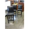 Image 2 : SET OF 3 BLACK LEATHER BAR STOOLS