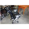 Image 2 : BLACK LEATHER GAS LIFT ROLLING OFFICE CHAIR