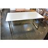 Image 1 : WHITE AND STAINLESS DINING TABLE