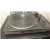 Image 2 : FISHER TURNTABLE STEREO COMPONENTS SPEAKERS AND CABINET