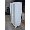 Image 2 : WHITE WARDROBE
