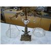 Image 2 : BRASS AND GLASS SCALE