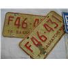 Image 2 : PAIR OF 1975 LICENCE PLATES AND OTHER PLATES