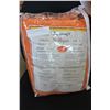 Image 1 : NEW 4 PIECE ORANGE KING SIZE BED IN A BAG