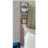 Image 1 : Shelf One