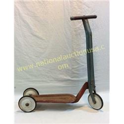Hamilton Greyhound Scooter