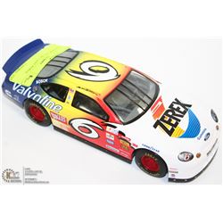 1:24 NASCAR DIE CAST ZEREX.