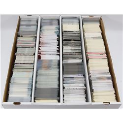 BOX OF ROUGHLY 3000 VARIOUS YEARS HOCKEY CARDS