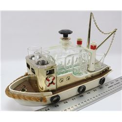 VINTAGE BOAT TRAWLER CRYSTAL MUSIC DECANTER SET