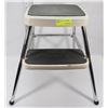 Image 1 : COSCO STEP STOOL