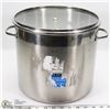 Image 1 : STOCK POT WITH GLASS LID