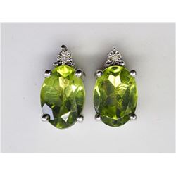 #35-STERLING SILVER PERIDOT (1.8CT) AND DIAMOND