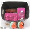 Image 1 : FLAT OF WOMEN  ITEMS
