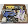 Image 1 : FLAT OF ASSORTED SHOP SUPPLIES & TOOLS