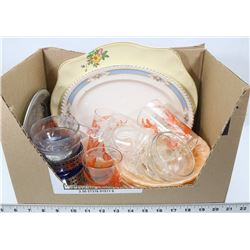 LARGE BOX WITH COLLECTIBLES "CARNIVAL GLASS"
