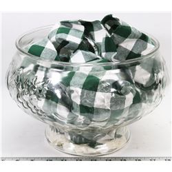 LARGE GLASS PUNCH BOWL WITH CUPS.