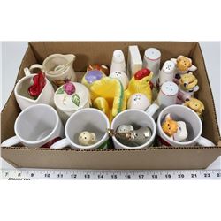 LOT WITH ASSORTED SALT AND PEPPER SHAKERS WITH