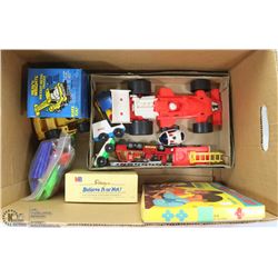 ESTATE BOX OF VINTAGE TOYS AND GAMES