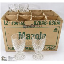 4) BOX WITH 16 MATCHING WATERFORD CUBIST