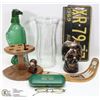 Image 1 : BOX WITH E.O BRODY WHEAT STALK VASE, GREEN GLASS