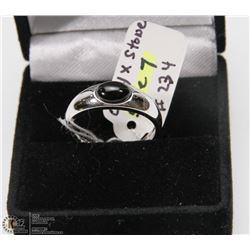 #5) STERLING .925 ONYX STONE RING SIZE 7