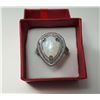 Image 1 : 8 - OVAL WHITE FIRE OPAL FASHION
